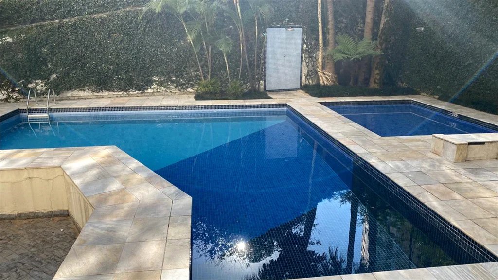 Apartamento à venda com 3 suítes em Vila Andrade, São Paulo, SP
