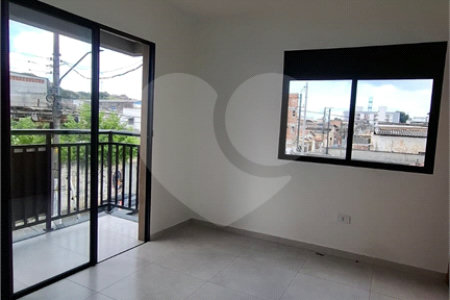 Apartamento à venda com 1 quarto em Vila Nova Carolina, São Paulo, SP