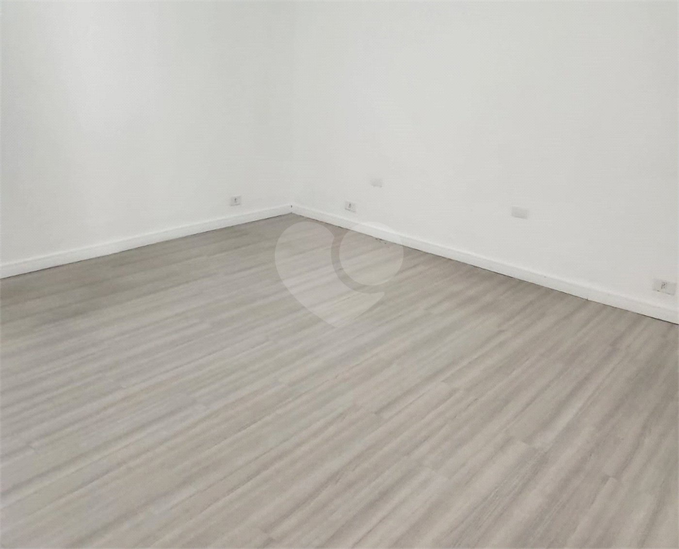 Casa para alugar com 5 quartos, sendo 1 suíte, em Vila Ipojuca, São Paulo, SP