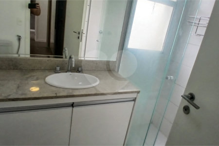 Apartamento para alugar com 4 quartos, sendo 1 suíte, no Centro, São Bernardo do Campo, SP