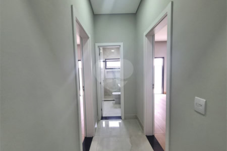 Casa à venda com 3 quartos, sendo 1 suíte,  no condomínio Reserva Ipanema I, Sorocaba - SP