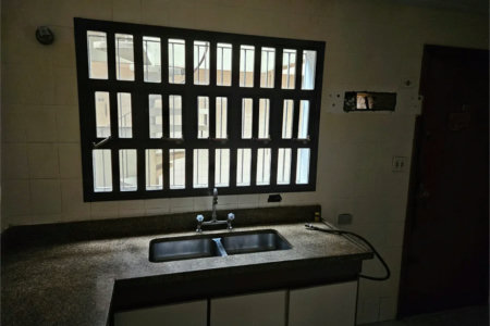 Sobrado à venda com 3 quartos, sendo 1 suíte, em Cidade Monções, São Paulo, SP