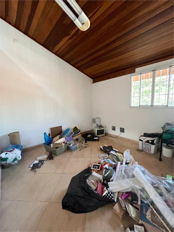 Sobrado à venda com 4 quartos, sendo 1 suíte, em Vila Cordeiro, São Paulo, SP