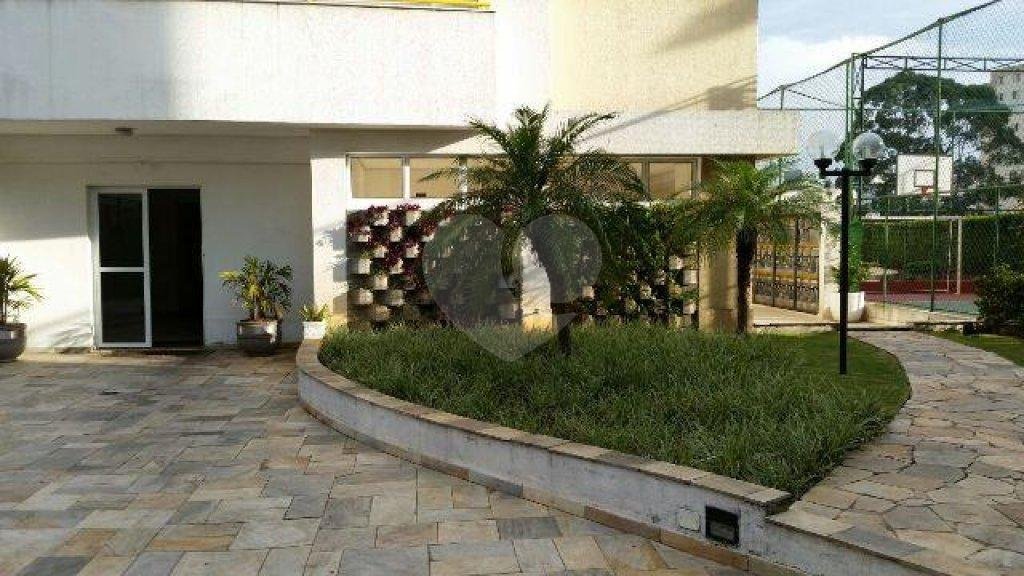 Apartamento à venda com 3 quartos, sendo 1 suíte, em Horto Florestal, São Paulo, SP