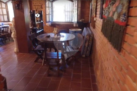 Sítio à venda com 4 quartos, sendo 2 suítes, em Jardim Maracanã, Atibaia, SP