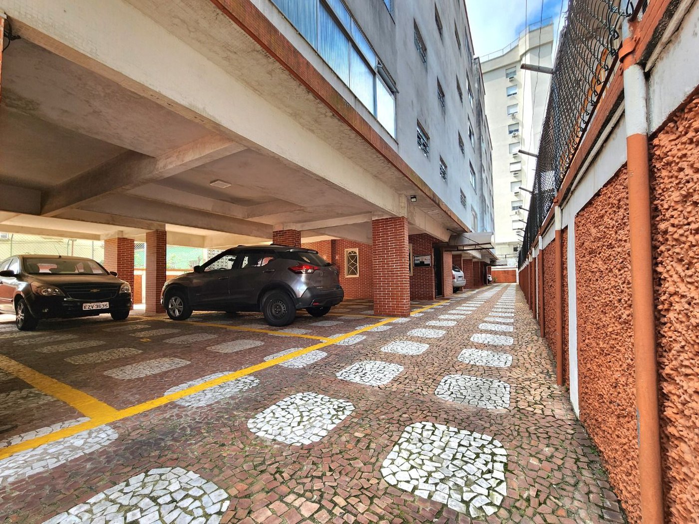 Apartamento com 3 dormitórios para alugar, 130 m² por R$ 5.500,00/mês - Gonzaga - Santos/SP