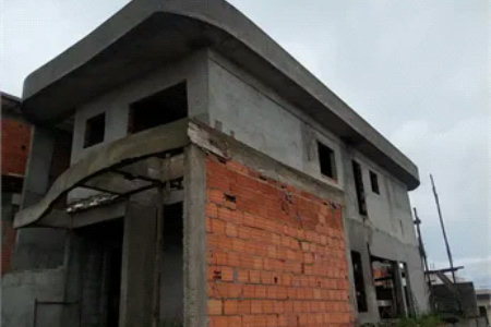 Terreno à venda com 3 quartos, sendo 1 suíte, no condomínio Lago dos Pássaros, Cotia - SP