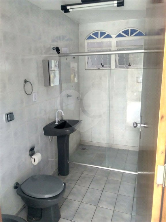 Sobrado à venda com 4 quartos, sendo 1 suíte,  em Jardim Pacaembu, Jundiaí, SP