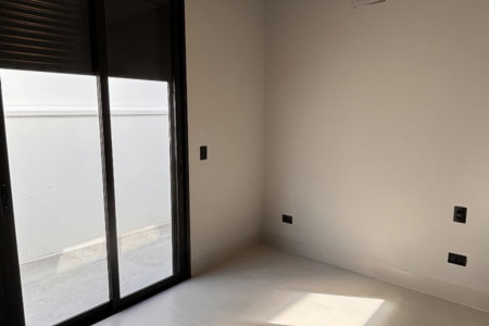 Casa à venda com 4 quartos, sendo 2 suítes, no condomínio Residencial Damha Belvedere, Presidente Prudente - SP