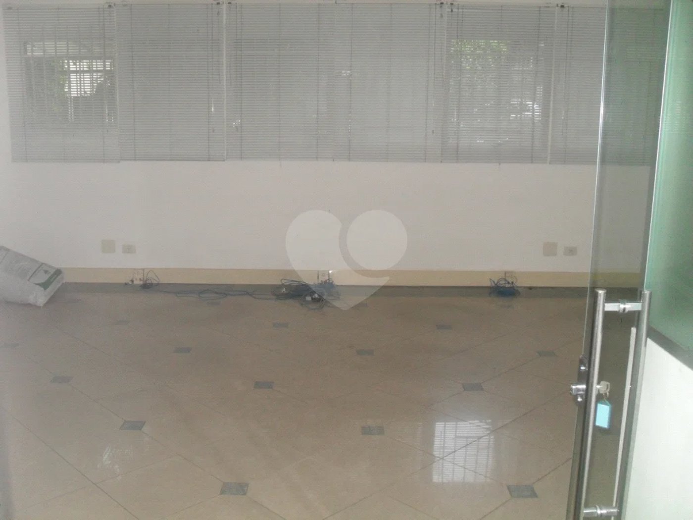 Excelente sobrado/prédio comercial próximo ao Aeroporto de Congonhas!