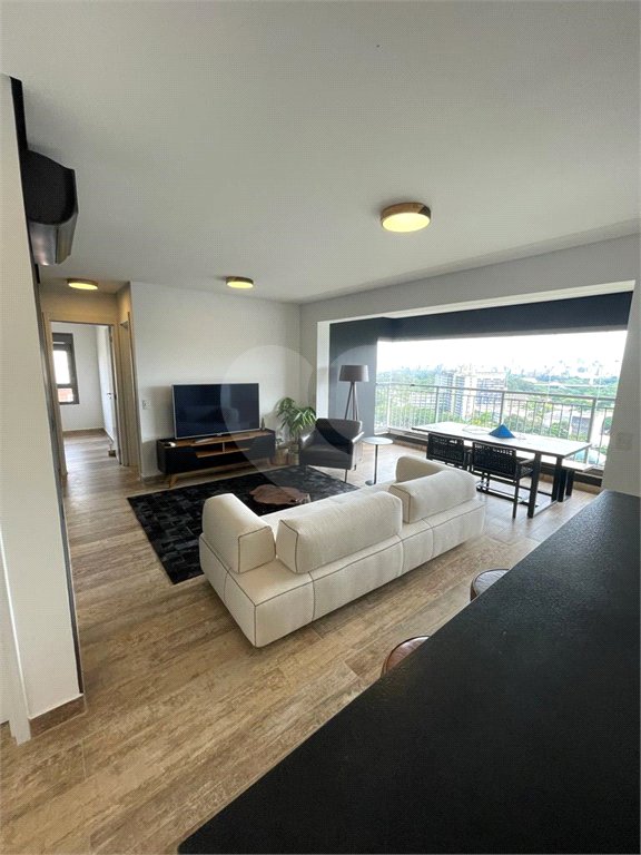 Apartamento à venda com 2 suítes em Indianópolis, São Paulo, SP