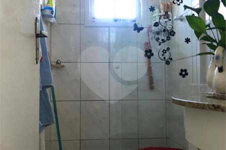 Sobrado à venda com 2 suítes no Centro, Bom Jesus dos Perdões, SP