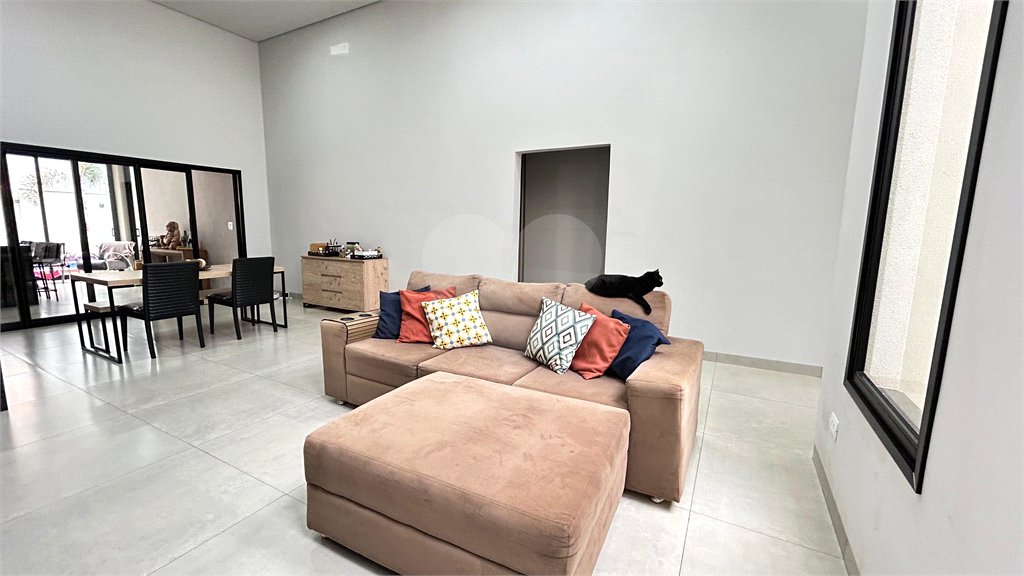 Casa à venda com 3 suítes no condomínio Portal Das Àguas, Três Lagoas - MS