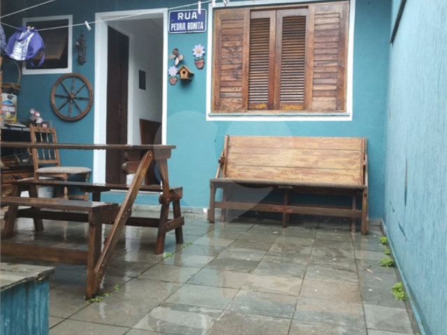 Sobrado à venda com 4 quartos, sendo 1 suíte,  em Horto, São Paulo, SP
