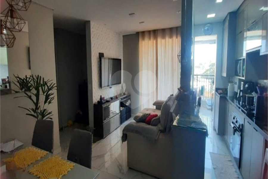 Apartamento à venda com 3 quartos, sendo 1 suíte, em Vila Guilherme, São Paulo, SP