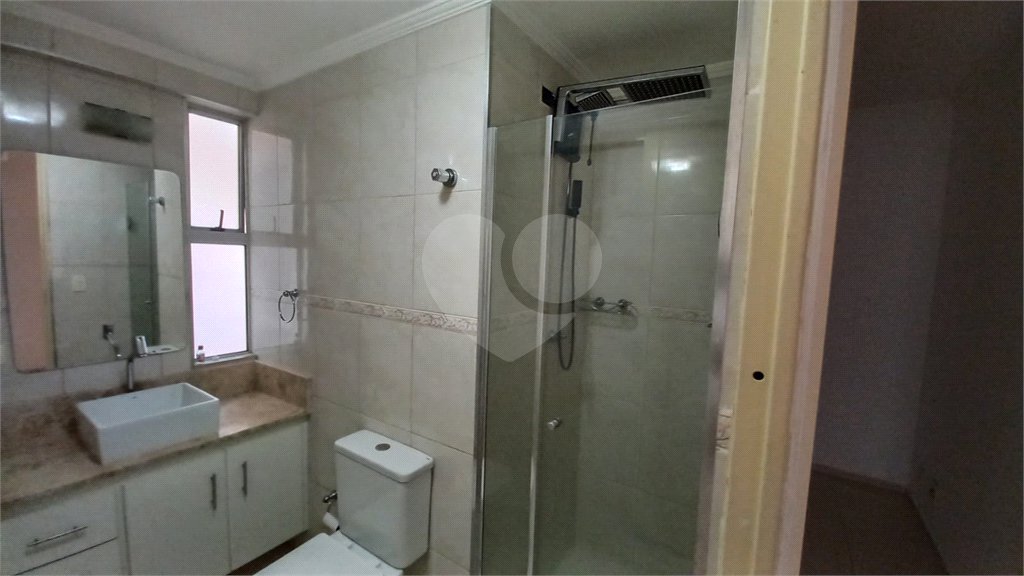 Apartamento à venda com 3 quartos em Jardim Londrina, São Paulo, SP