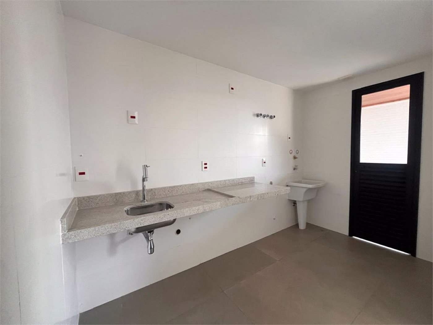 Apartamento com 1 dormitório à venda, 54 m² por R$ 880.000,00 - Boqueirão - Santos/SP
