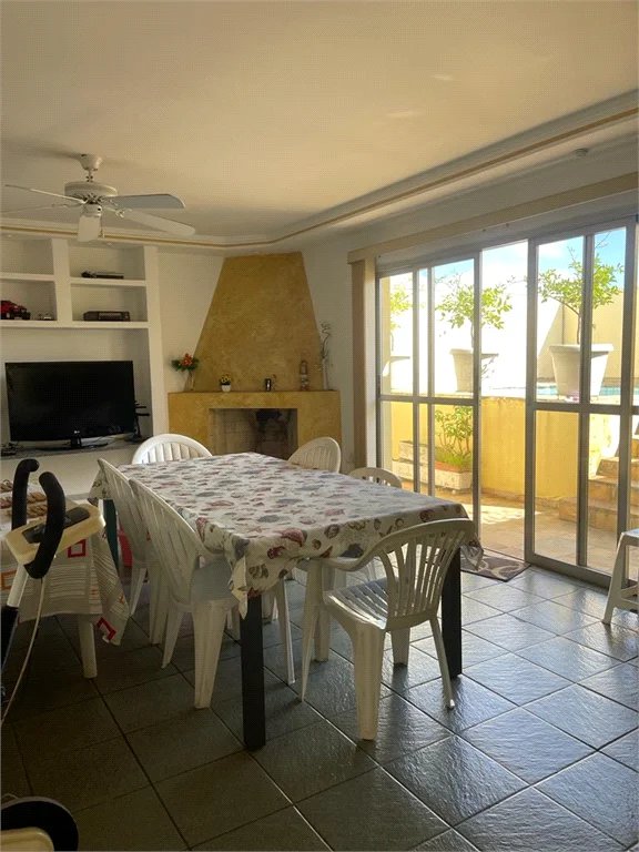 Cobertura à venda com 3 quartos, sendo 1 suíte, em Vila Suzana, São Paulo, SP