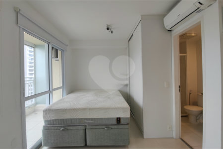Apartamento à venda com 1 suíte em Alto da Boa Vista, São Paulo, SP