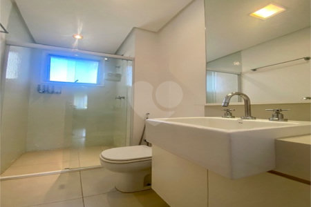 Apartamento à venda ou para alugar com 2 suítes em Itaim Bibi, São Paulo, SP
