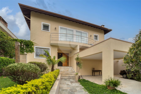 Casa à venda com 4 suítes em Chácara Monte Alegre, São Paulo, SP