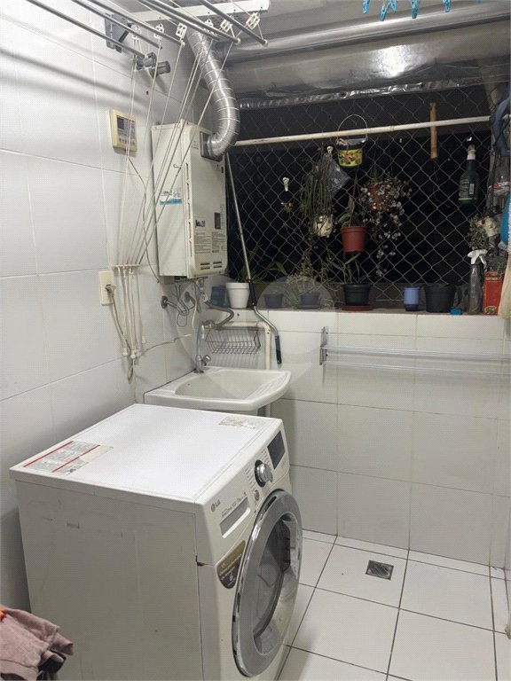 Apartamento à venda com 3 suítes em Aclimação, São Paulo, SP