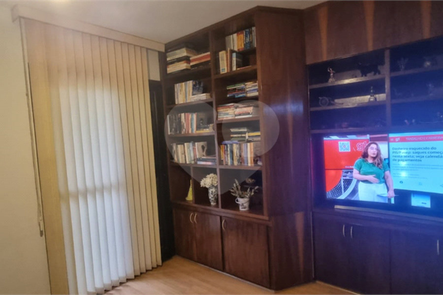 Apartamento à venda com 4 quartos, sendo 1 suíte,  em Santana, São Paulo, SP
