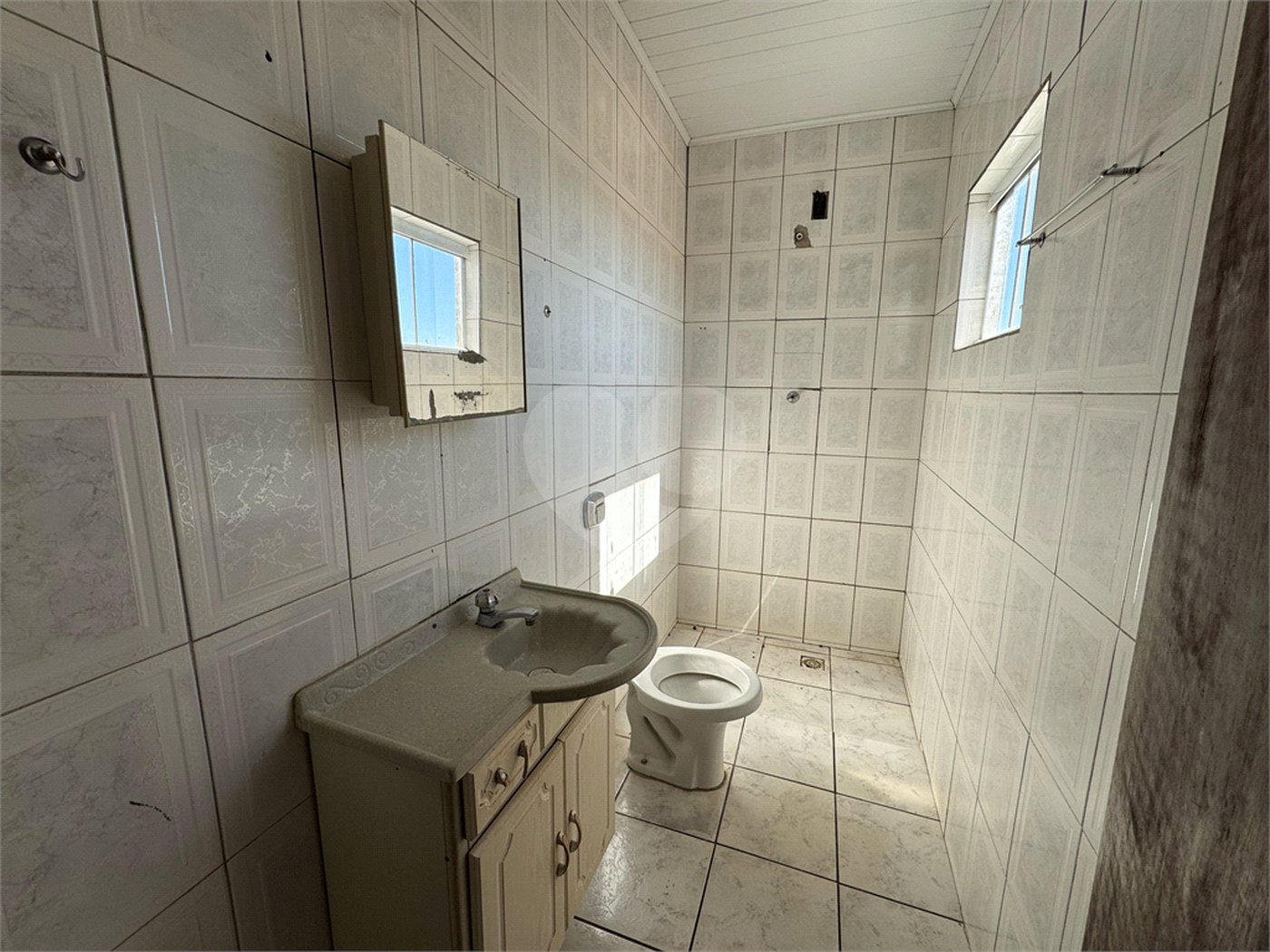 Sobrado à venda com 3 quartos em Vila Maciel, Itapetininga, SP