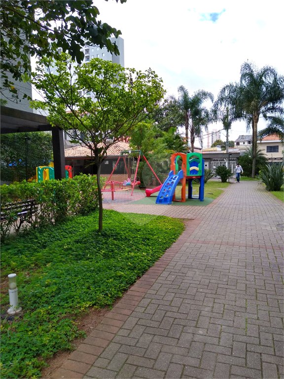 Apartamento à venda com 2 quartos em Vila Carrão, São Paulo, SP