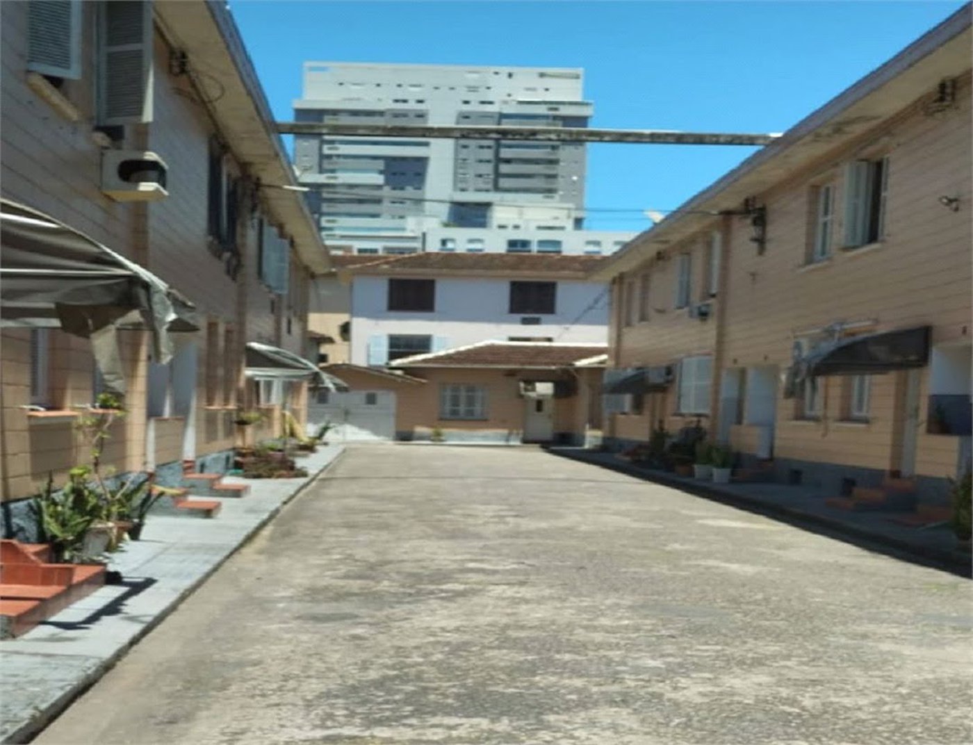 Terreno Comercial para locação, Gonzaga, Santos - TE0036.