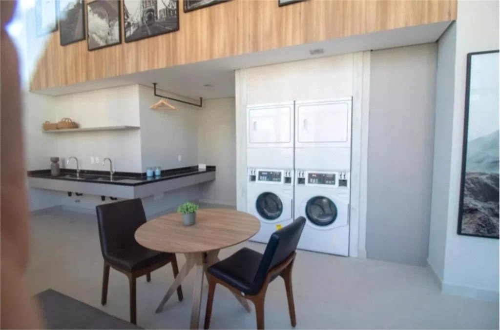 Apartamento à venda com 1 quarto em Vila Cordeiro, São Paulo, SP