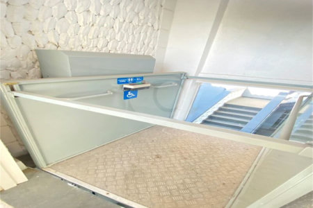 Sobrado à venda com 3 quartos, sendo 2 suítes,  em Parque Terra Nova, São Bernardo do Campo, SP