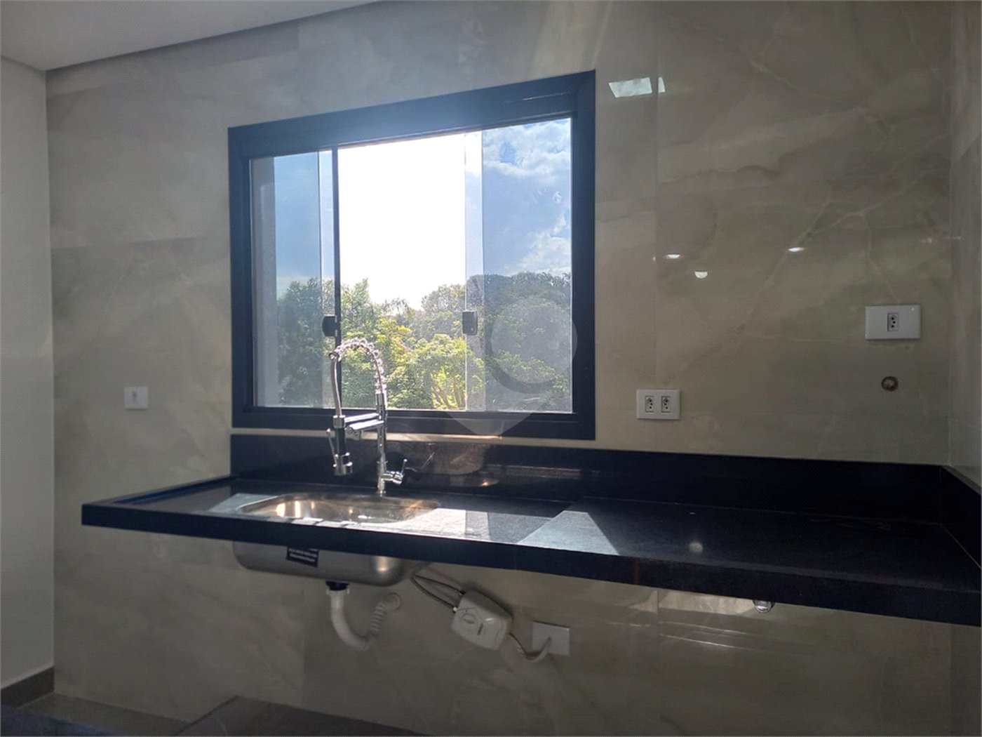 Sobrado à venda com 3 suítes em Vila Nova Cachoeirinha, São Paulo, SP