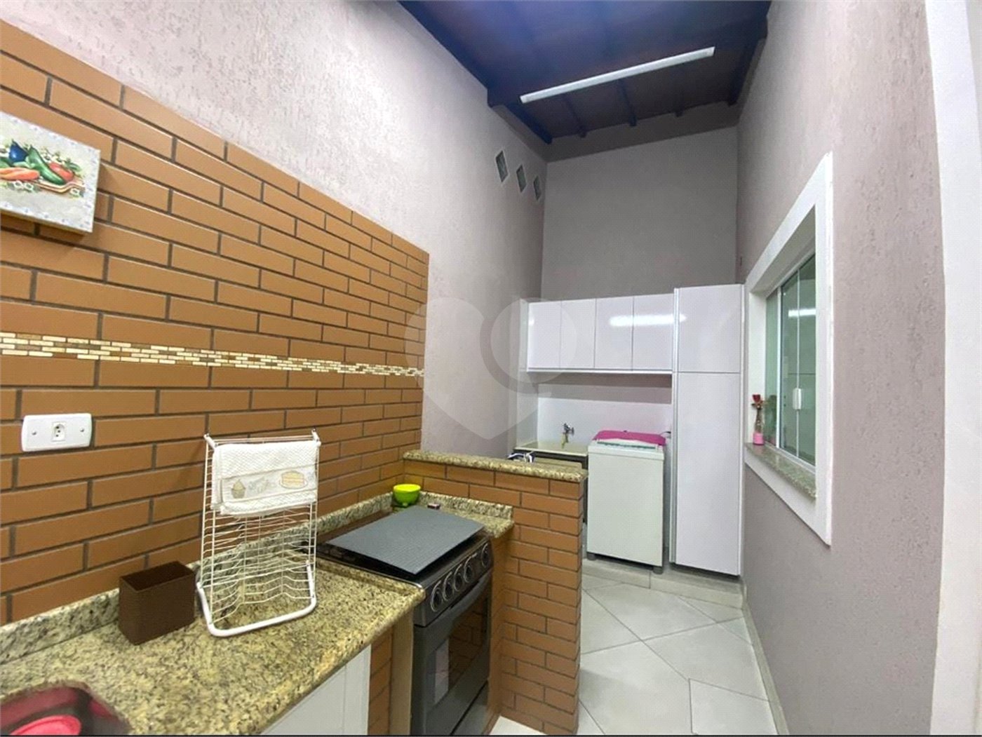 Casa à venda com 3 quartos, sendo 1 suíte,  em Parque Almerinda Pereira Chaves, Jundiaí, SP