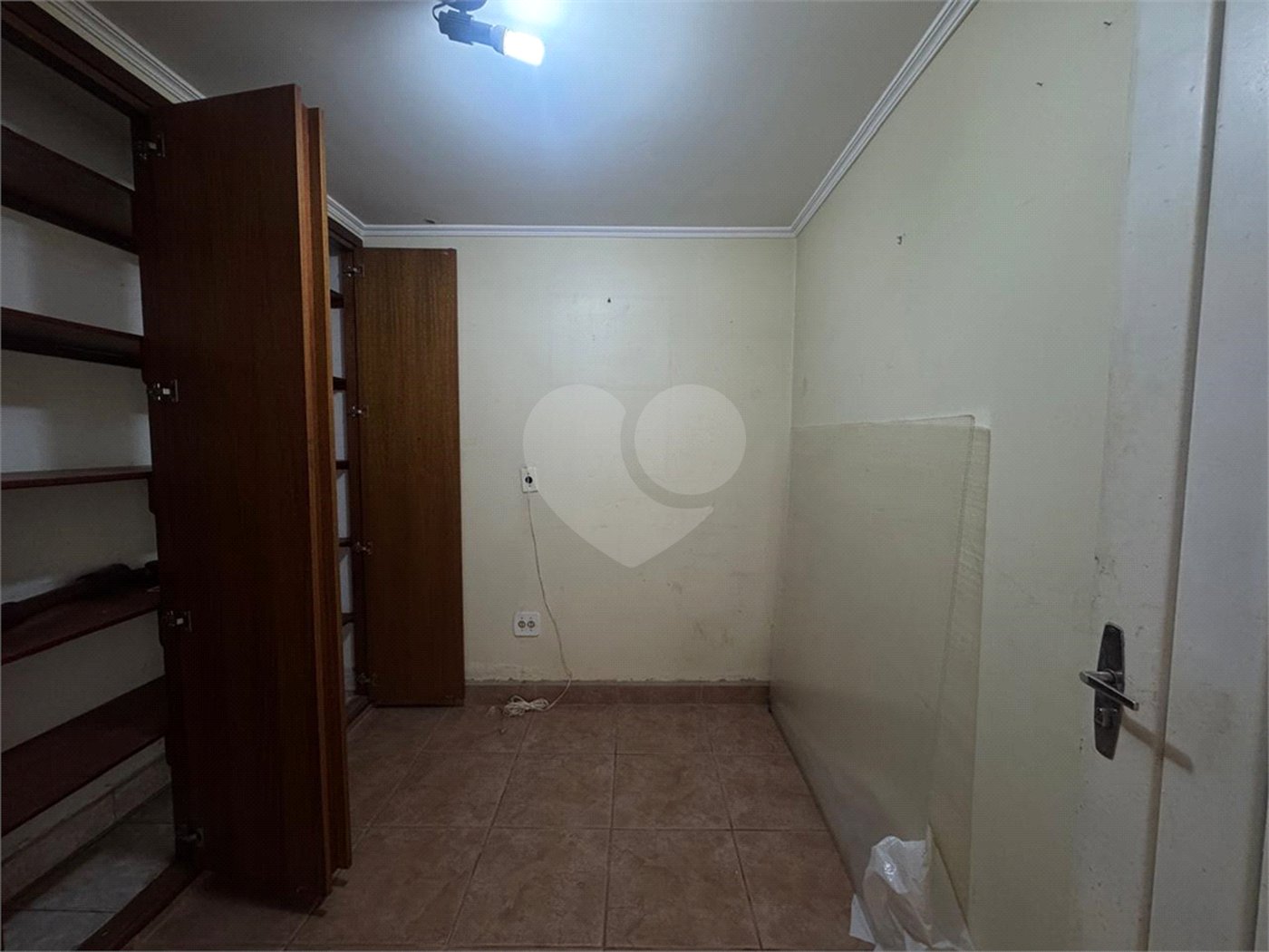 Casa à venda com 3 quartos, sendo 2 suítes, em Alto da Boa Vista, Ribeirão Preto, SP