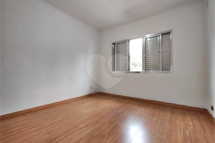 Sobrado à venda com 3 quartos, sendo 1 suíte, em Vila Pedra Branca, São Paulo, SP