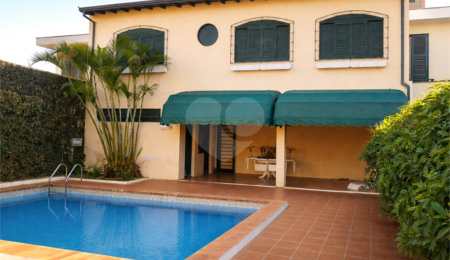 Casa à venda com 2 quartos, sendo 1 suíte,  no Centro, Araraquara, SP