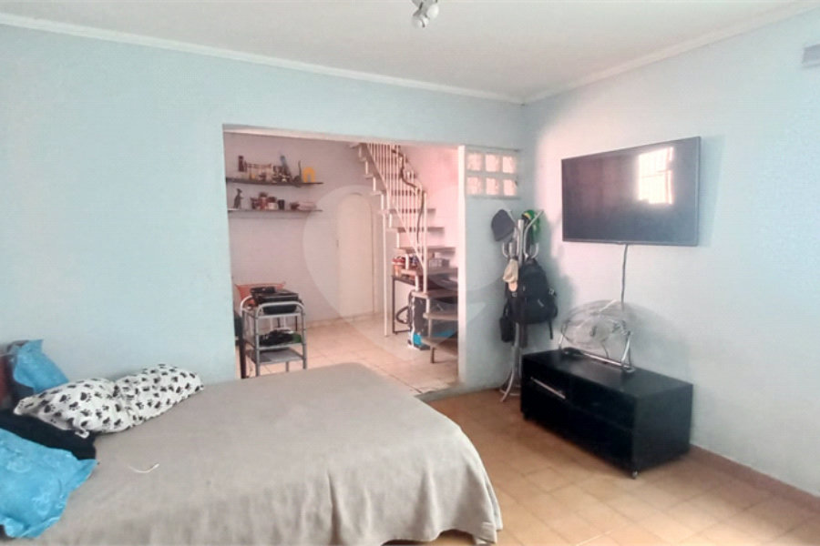 Sobrado à venda com 3 quartos, sendo 1 suíte, em Tremembé, São Paulo, SP