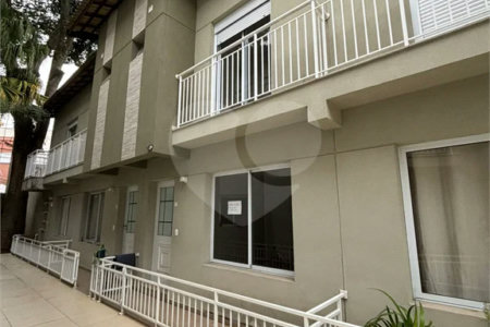 Casa à venda com 2 suítes no condomínio Cântaros da Serra, São Paulo - SP