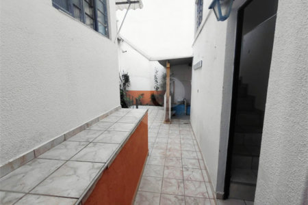 Sobrado à venda com 3 quartos, sendo 1 suíte, em Vila Constança, São Paulo, SP
