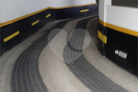 Apartamento à venda com 2 quartos no Centro, Indaiatuba, SP