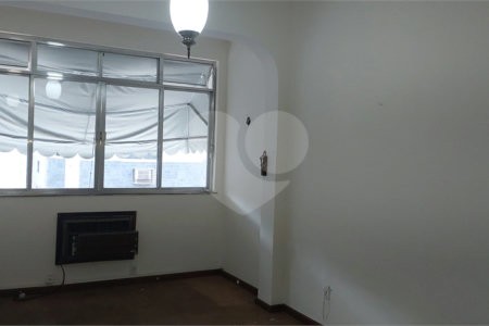 Apartamento à venda com 2 quartos em Grajaú, Rio de Janeiro, RJ