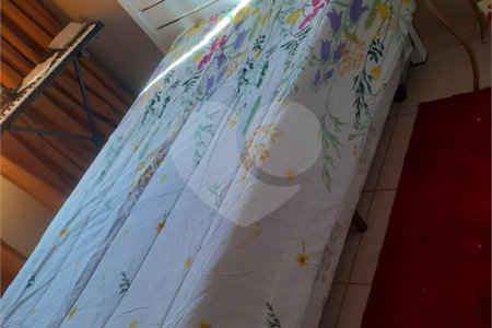 Apartamento à venda com 3 quartos, sendo 1 suíte,  em Vila Mogilar, Mogi das Cruzes, SP