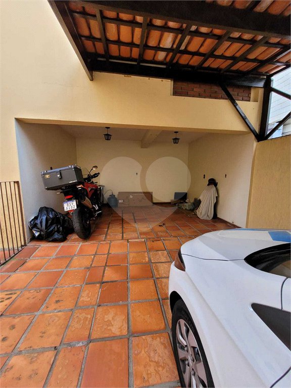 Casa à venda com 4 quartos, sendo 1 suíte, em Vila Leão, Sorocaba, SP