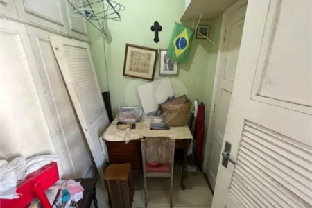 Apartamento à venda com 4 quartos, sendo 1 suíte, em Lagoa, Rio de Janeiro, RJ