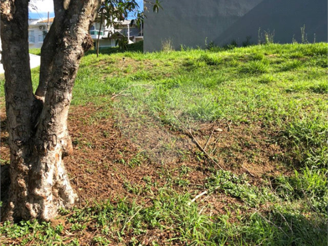 Terreno à venda no condomínio Horto Mirante, São Paulo - SP