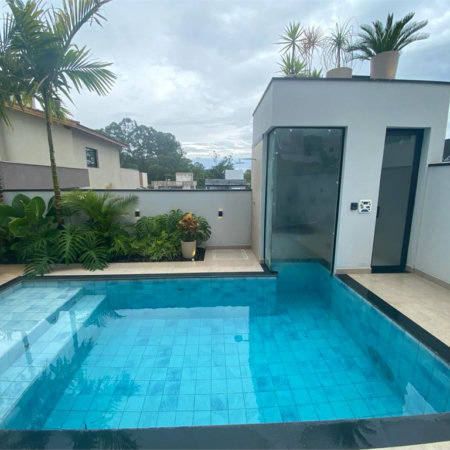 Casa à venda com 4 quartos, sendo 3 suítes, no condomínio Bella Città - Fazenda Rodeio, Mogi das Cruzes - SP