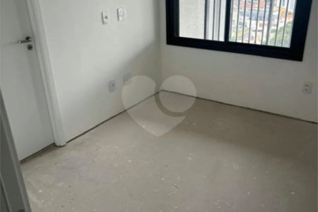 Apartamento à venda com 3 quartos, sendo 2 suítes, em Vila Firmiano Pinto, São Paulo, SP