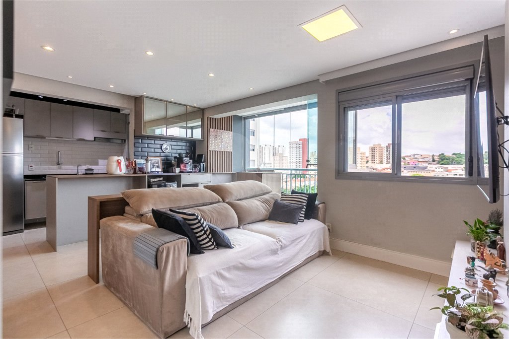 Apartamento à venda com 2 quartos, sendo 1 suíte, em Vila Santa Catarina, São Paulo, SP