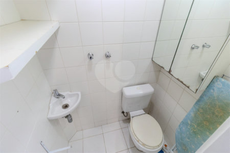 Apartamento à venda com 4 quartos, sendo 2 suítes, em Jardim Marajoara, São Paulo, SP